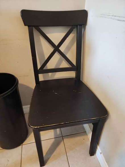 Photo of free Dining set & Chairs (Burlington: Guelph Line/Dundas) #1