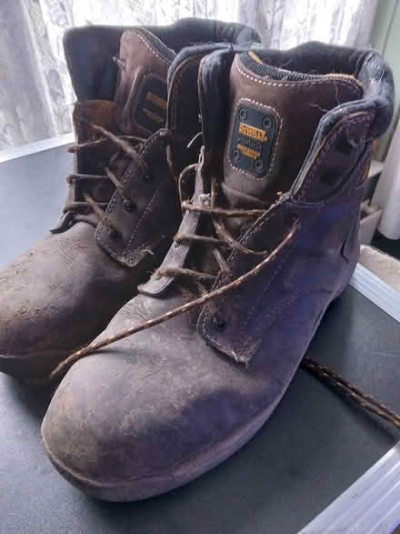Photo of free Size 44 work boots (Walsall Delves) #1