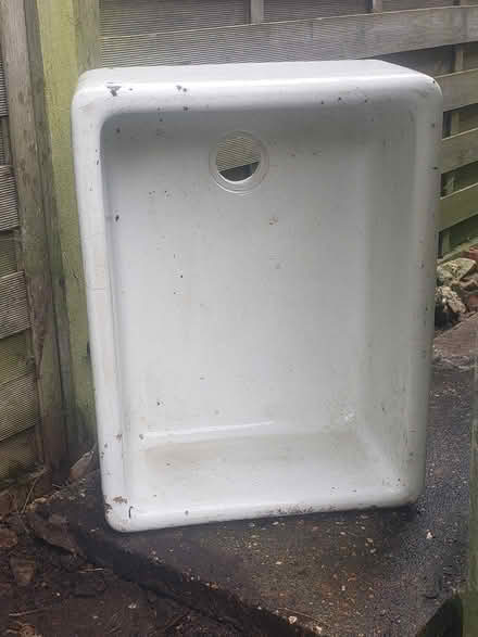 Photo of free old sink (Hampreston BH21) #2