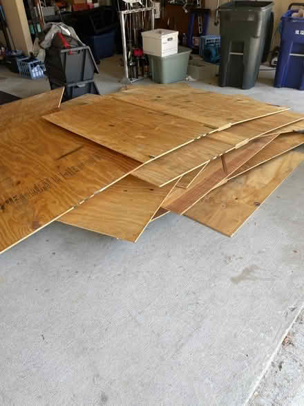 Photo of free Assorted plywood (League City) #1