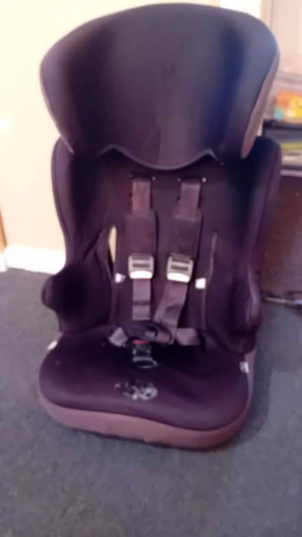 Photo of free Cuggl Wave Car seat (BD7) #3