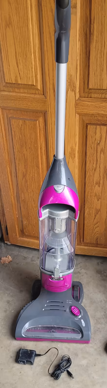 Photo of free Shark vacuum (Agoura Hills) #1