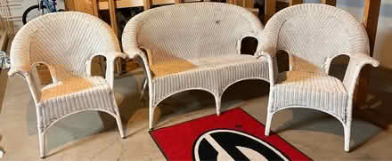Photo of free Wicker furniture - pickup today (Milton) #1