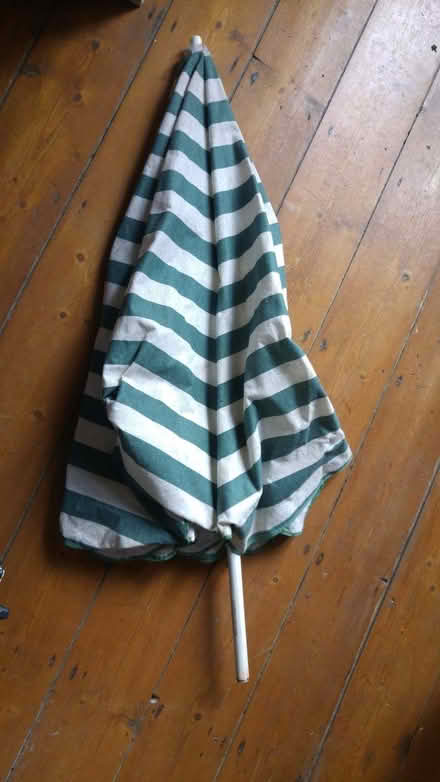 Photo of Parasol shaft (bottom half) (Southville BS3) #1