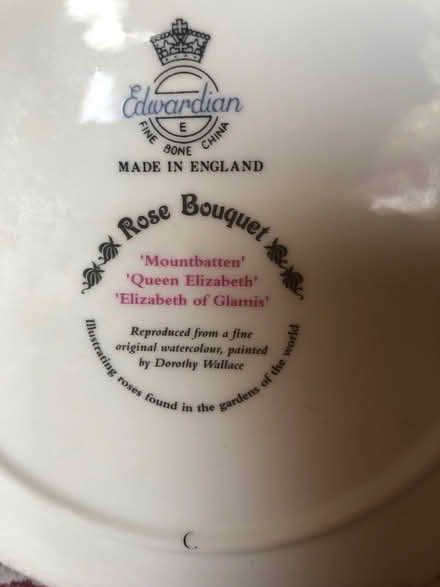 Photo of free Decorative plate (SY2) #2