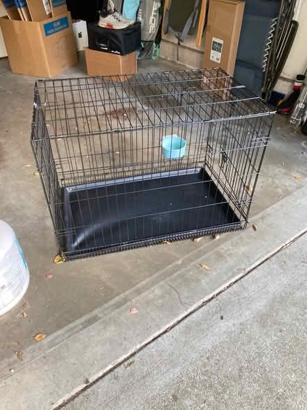 Photo of free Dog Crate (Haller Lake) #3