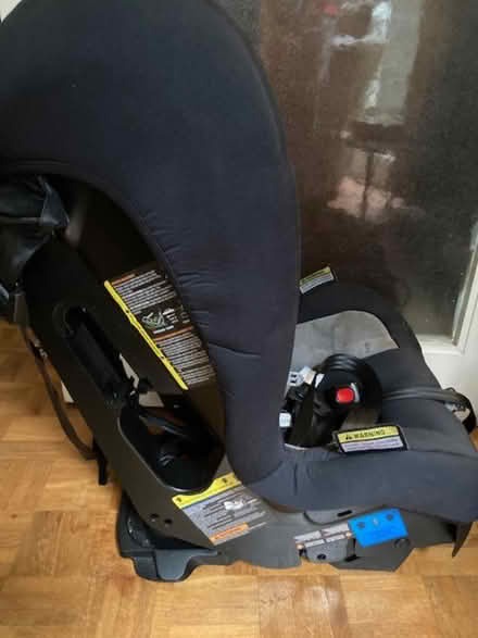 Photo of free Babylove child's car seat (Weybridge KT13) #3