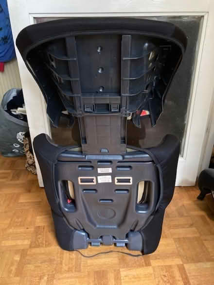 Photo of free Kiddicare child's car seat (Weybridge KT13) #2
