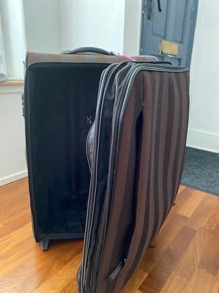Photo of free Large suitcase pick up only Hitchin (Hitchin) #1