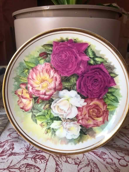 Photo of free Decorative plate (SY2) #1