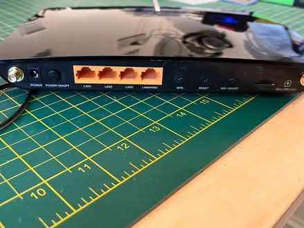 Photo of free AC1200 4G LTE wireless access point (Lode, CB25 NorthEast Cambridge) #2