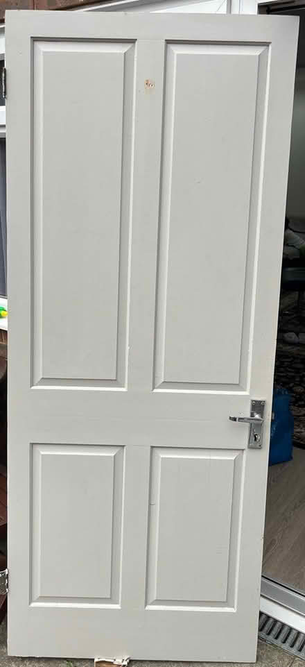 Photo of free Door + lock (UB5) #1