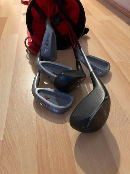 Photo of free Golf bag & six clubs (East Pit CB1) #2