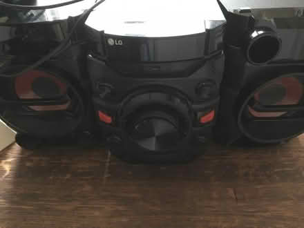 Photo of free LG Stereo (Morland CA10) #1
