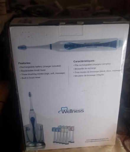 Photo of free Electric toothbrush kit (Flatbush & Church, Brooklyn) #3