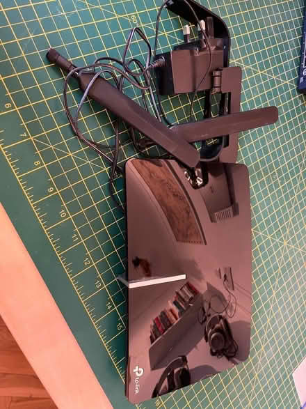 Photo of free AC1200 4G LTE wireless access point (Lode, CB25 NorthEast Cambridge) #3