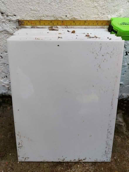 Photo of free White ceramic rectangle tiles (Seaford BN25) #1