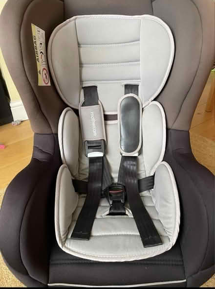 Photo of Car seat for 2 years old (Tooting) #1