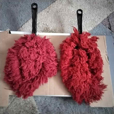 Photo of free red hand dusters (Marton Bank FY3) #4