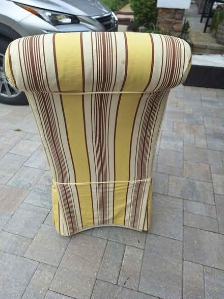 Photo of free Parsons chair (Tarpon Springs) #4