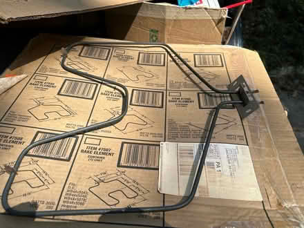 Photo of free GE Electric Stove Element (Marietta, GA) #2
