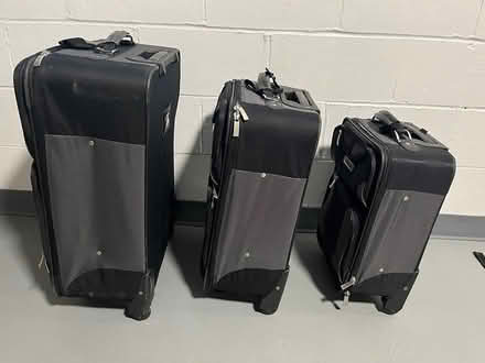 Photo of free Sonoma Rolling Suitcases - set of 3 (Stanton Heights) #2
