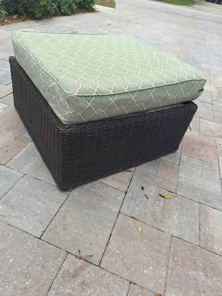 Photo of free Wicker ottoman with cushion (Tarpon Springs) #1