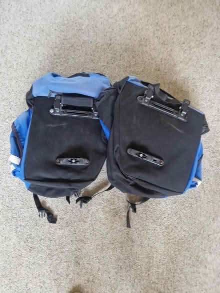 Photo of free Cycle Panniers (Castor) #2