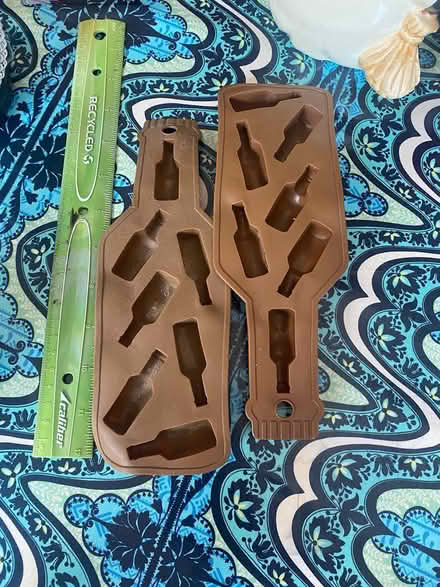 Photo of free Bottle ice cube trays (Bancroft Ave near Lee Ave) #1