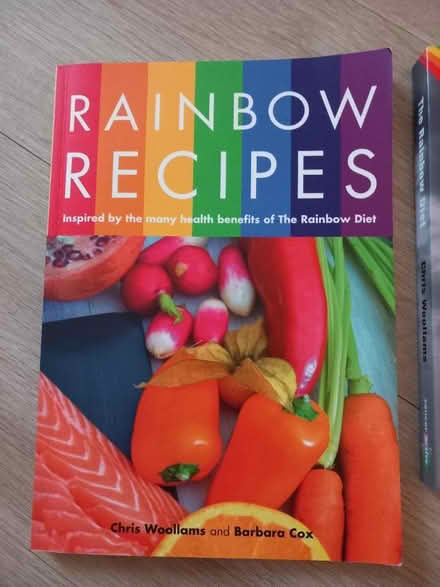 Photo of free Rainbow diet books x 2 (OL12) #2