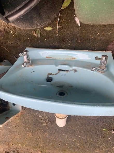 Photo of free Armitage shanks blue suite (Yeadon LS19) #1