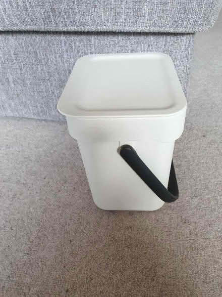 Photo of free NOW PROMISED compost kitchen caddy (Oughtibridge S35) #2