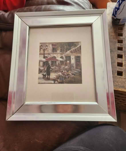 Photo of free Picture in frame (Romford RM6) #1