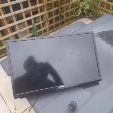 Photo of free TV and wall mount attachment (BT6) #2