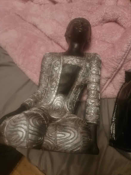 Photo of free Silver /mirrored ornaments (Faversham) #1