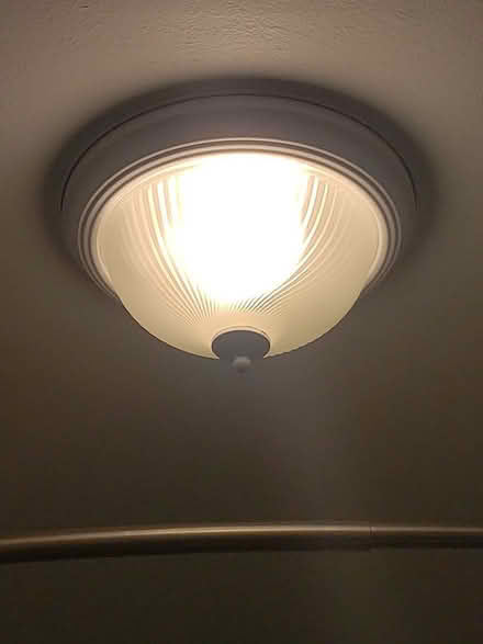 Photo of free Ceiling light fixture (Ulster Park) #1