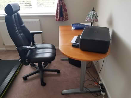 Photo of free Desk and Chair (West Cheshunt) #1