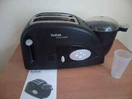 Photo of free Tefal Toaster with egg boiler/bean warmer (Purley CR8) #2
