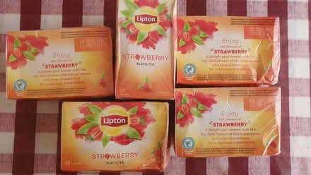 Photo of free 5 boxes of Lipton Strawberry tea (St Helens TN35) #1
