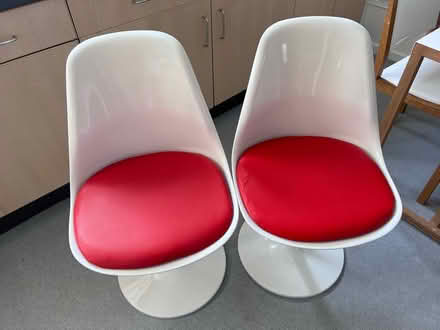 Photo of free Two tulip chairs (Hoxton) #1
