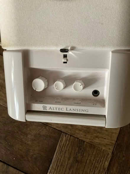 Photo of free Computer speakers (Wandsworth Common SW12) #2