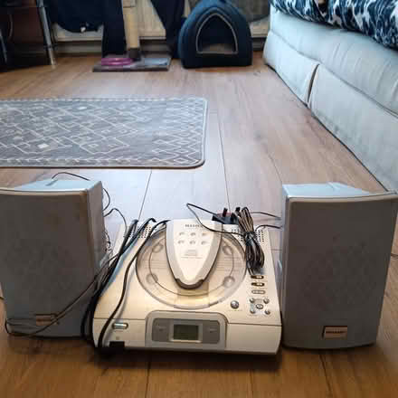 Photo of free CD player and 2 sharp speakers (Widnes WA8) #1