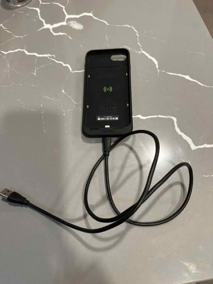 Photo of free Mophie Portable Phone Charger (Pentagon City) #1