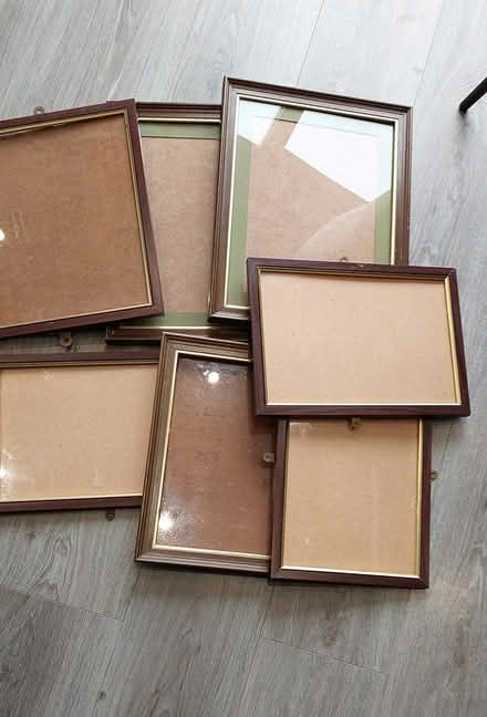 Photo of free Photo frames (DE21) #1
