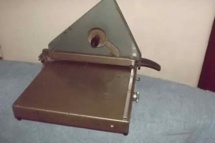 Photo of free Paper Guillotine (Great Moor SK2) #2