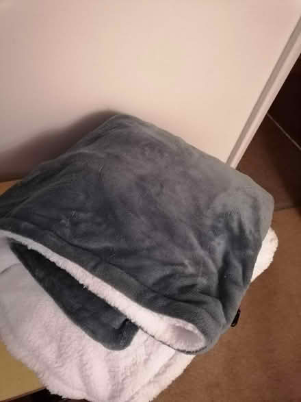 Photo of free Faulty new single electric over blankets with power cables (Northway OX3) #1