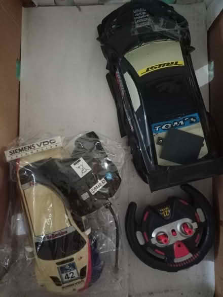 Photo of free Two old remote control cars not working properly (Dodleston CH4) #1