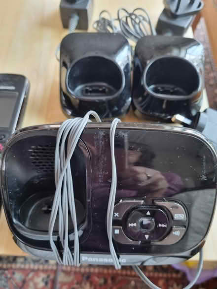 Photo of free panasonic answerphone 3 handsets (Eaton NR4) #1