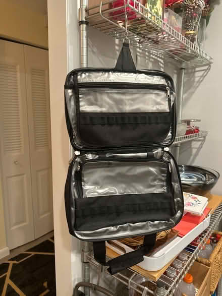 Photo of free Hanging travel toiletry bag (Pentagon City) #4
