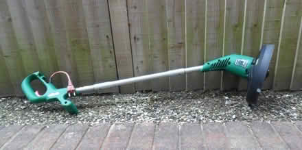 Photo of free QUALCAST grass trimmer / strimmer. (The Folly BN7) #2